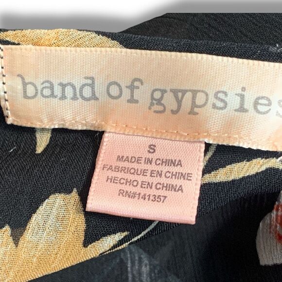 Band of Gypsies Black Sheer Red Floral Kimono Duster Swim Cover Up Short Sleeve - Picture 10 of 12